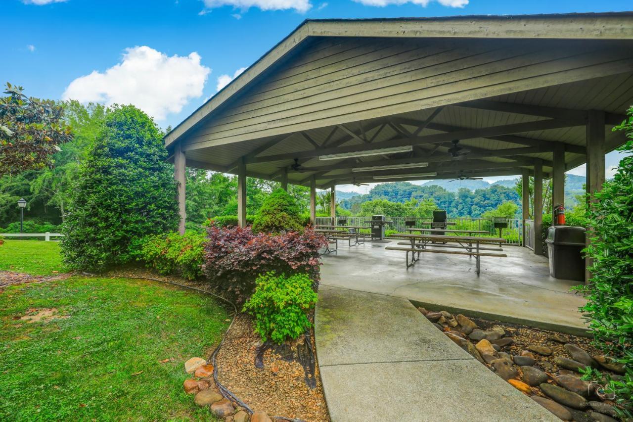 Whispering Pines 113 Appartement Pigeon Forge Buitenkant foto